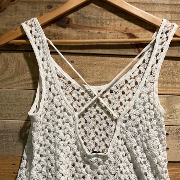 4/$25 Moa Moa White High Low Sleeveless Top Small. B - Picture 5 of 7